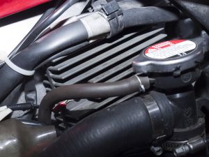 VFR800 VTEC - Výměna regulátoru napětí, výměna alternátoru