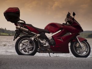 VFR800 VTEC - Leo Vince SBK