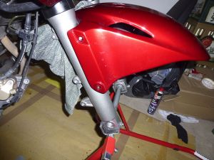 Výměna oleje v předních tlumičích