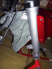 Výměna oleje v předních tlumičích