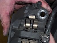 Číst dál: VFR1200F - Výměna předních desek