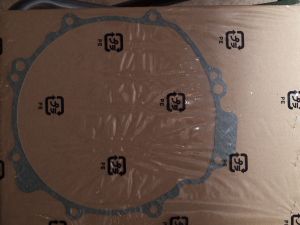 VFR800 VTEC - Výměna regulátoru napětí, výměna alternátoru